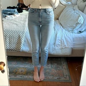Abercrombie Ultra High Rise Ankle Straight Jean
